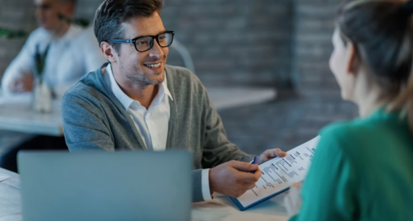 Angel Investors vs Venture Capital: What’s Right for Your Startup?