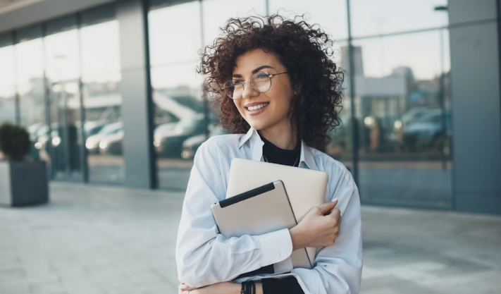 Sales Leadership: Three Mindset Changes to Succeed in Uncertain Times Sales Leadership: Three Mindset Changes to Succeed in Uncertain Times