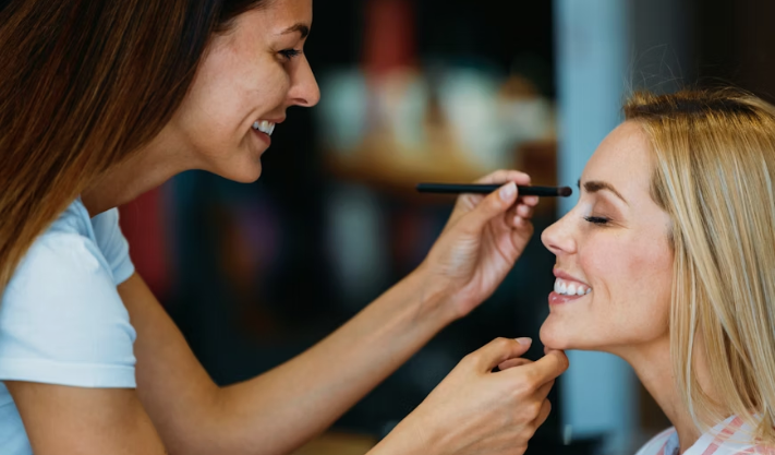 UK Beauty Market Trends: What’s Hot in 2025