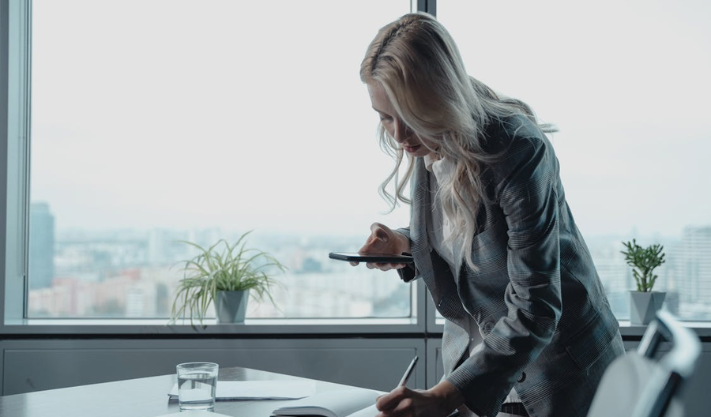 How Business Leaders Can Preserve Authentic Leadership While Leveraging New Technologies