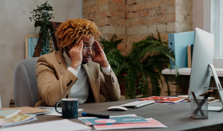 8 Powerful Ways to Manage and Reduce Anxiety at Work