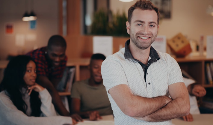 9 Common LinkedIn Mistakes Leaders Make (and How to Fix Them for Better Engagement)
