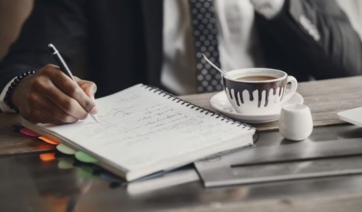 Should I Hire Someone to Write My Business Plan?