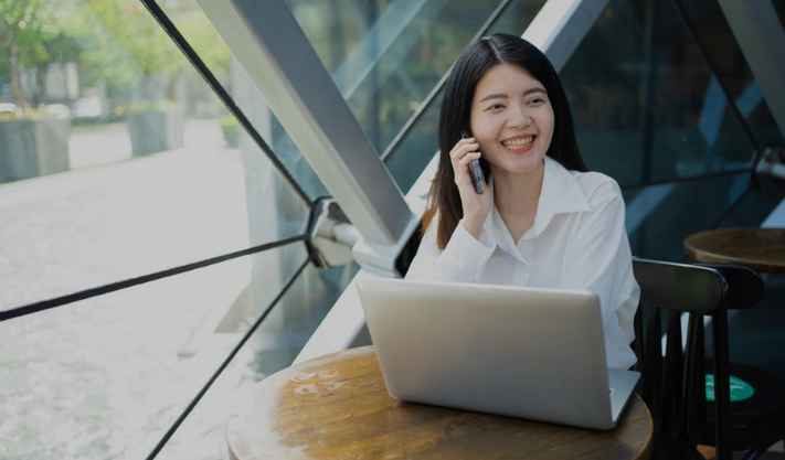 How Can Freelancers Build a Successful Career?