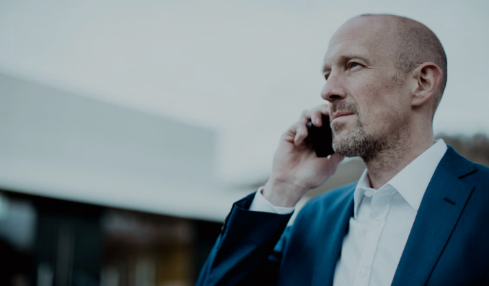 How Can CEOs Build and Lead Successful Companies?